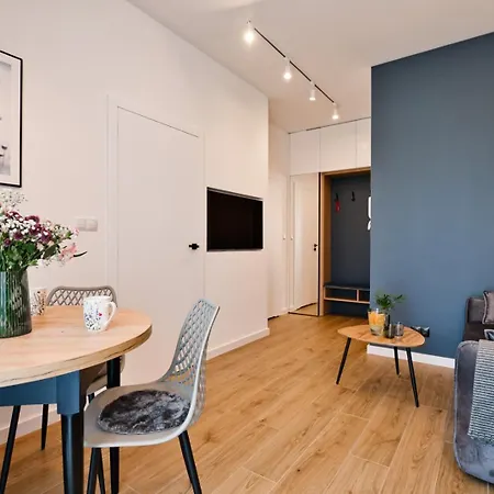 Flower Blue By Housine Lägenhet